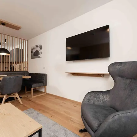 A Casa Serenity Aparthotel *