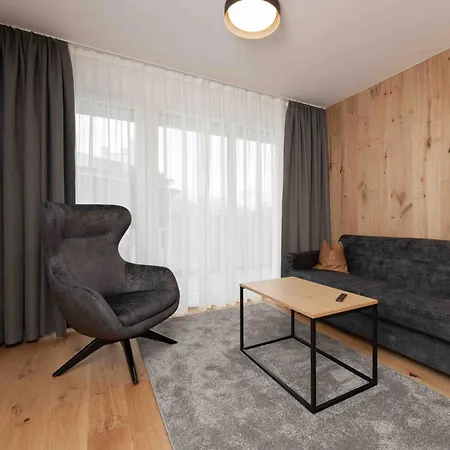 A Casa Serenity Aparthotel *
